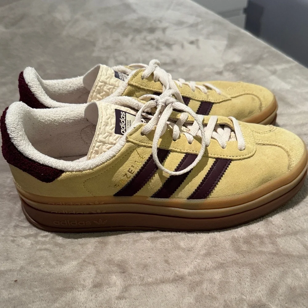 Adidas Women's Vibrant Yellow and Burgundy Sneakers - Picture 3 of 4